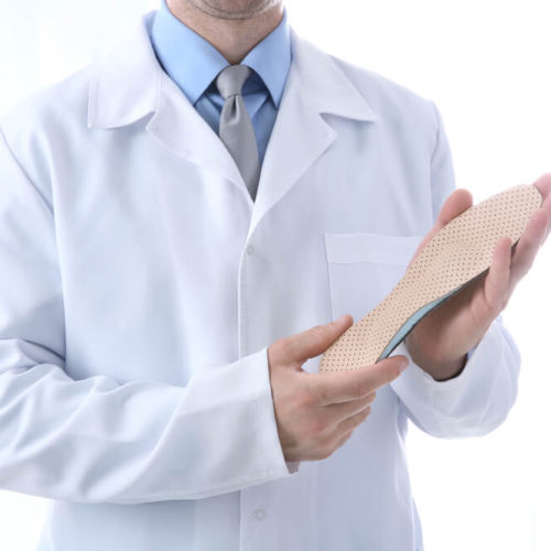 Zalety stosowania wkładek ortopedycznych przy stopie reumatoidalnej | WZSO 