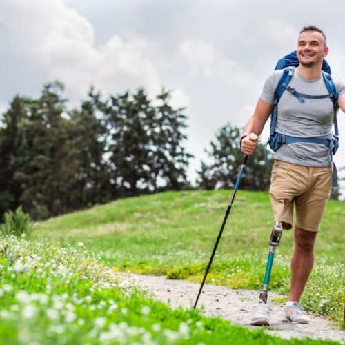 Komfortowe użytkowanie protezy, czyli jak chodzić lepiej i pewniej? – poradnik | WZSO 