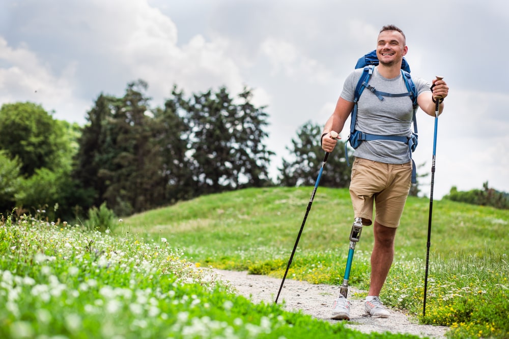 Komfortowe użytkowanie protezy, czyli jak chodzić lepiej i pewniej? – poradnik | WZSO